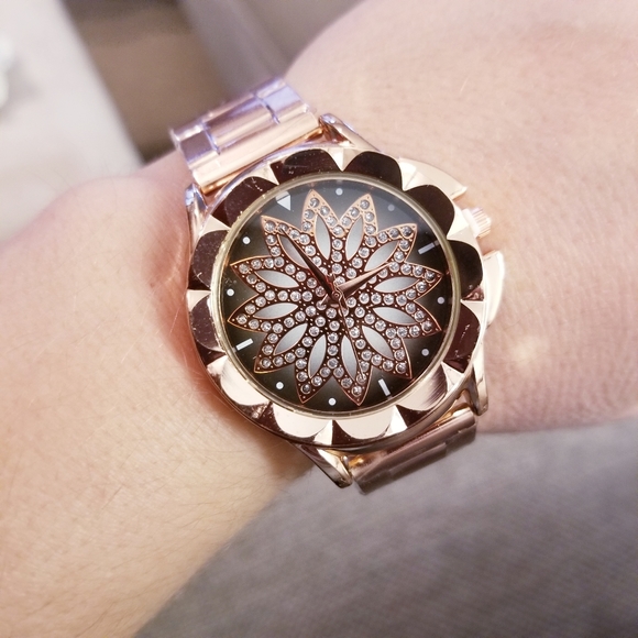 Rose Gold Color Stainless Steel Watch Rhinestones - Picture 6 of 8